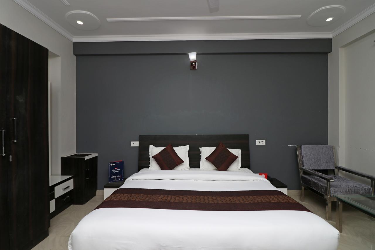 Oyo 11877 Royal Residency Hotel New Tehri Bagian luar foto