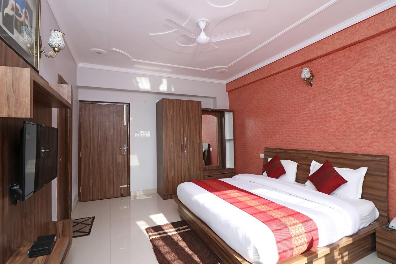 Oyo 11877 Royal Residency Hotel New Tehri Bagian luar foto