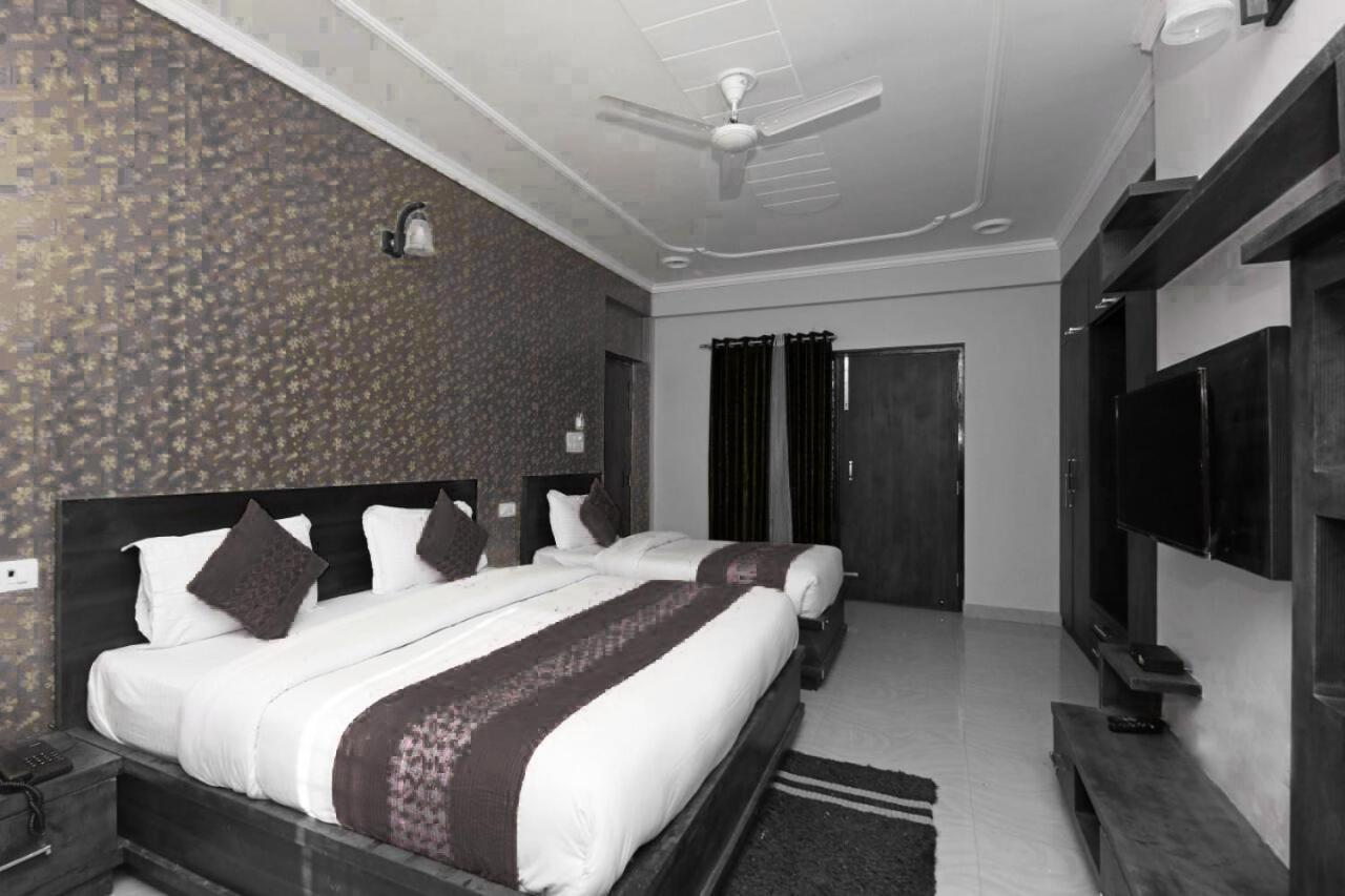 Oyo 11877 Royal Residency Hotel New Tehri Bagian luar foto